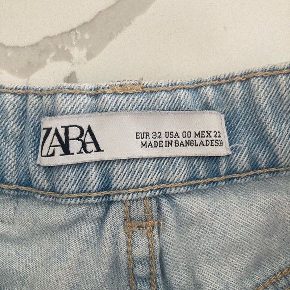 🔥SOLD🔥 Zara Jean shorts - Picture 3 of 3